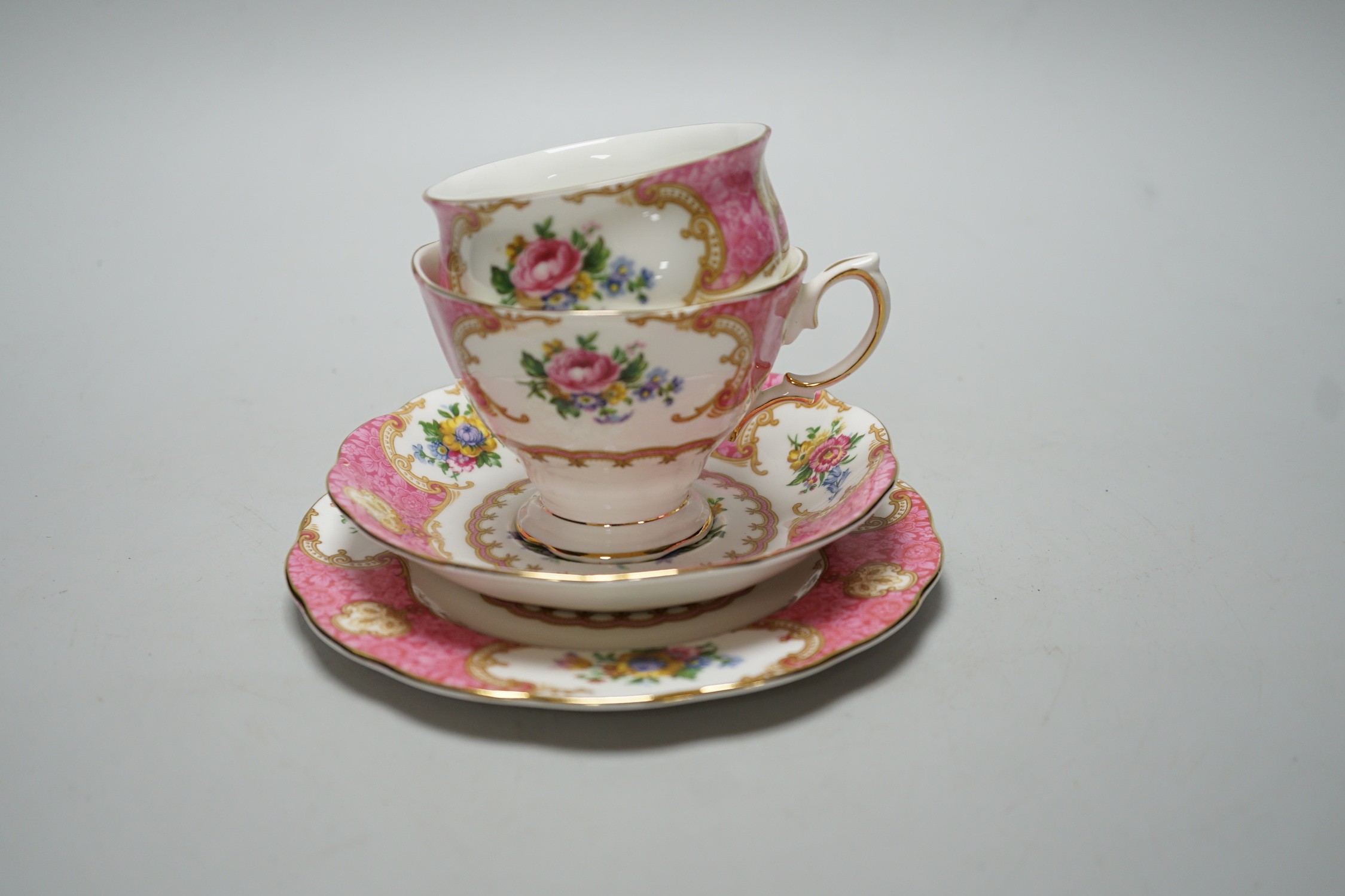 A Royal Albert Lady Carlyle pattern eleven piece teaset